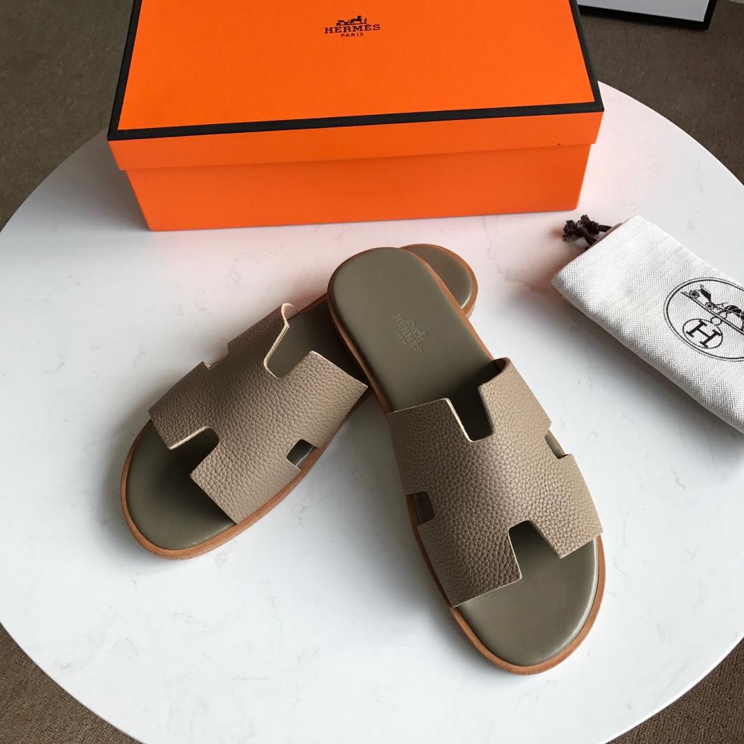 Hermes Luxury Slippers WS032913