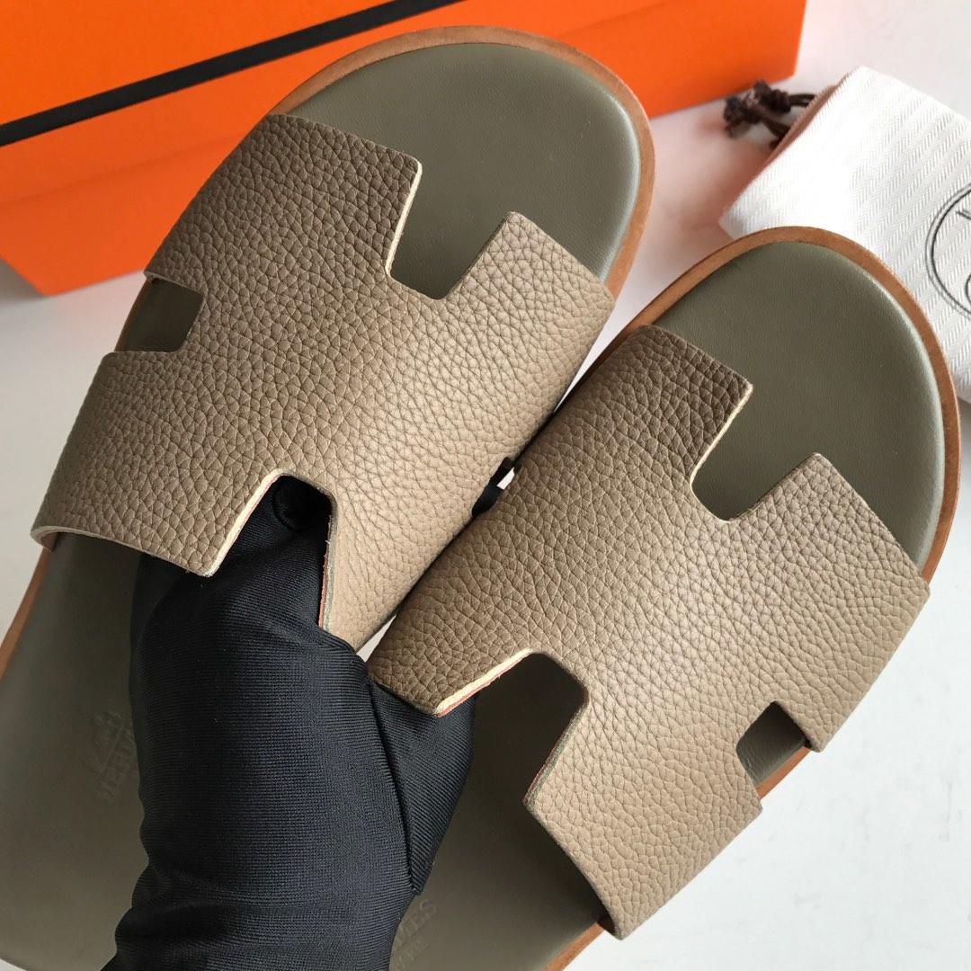 Hermes Luxury Slippers WS032913