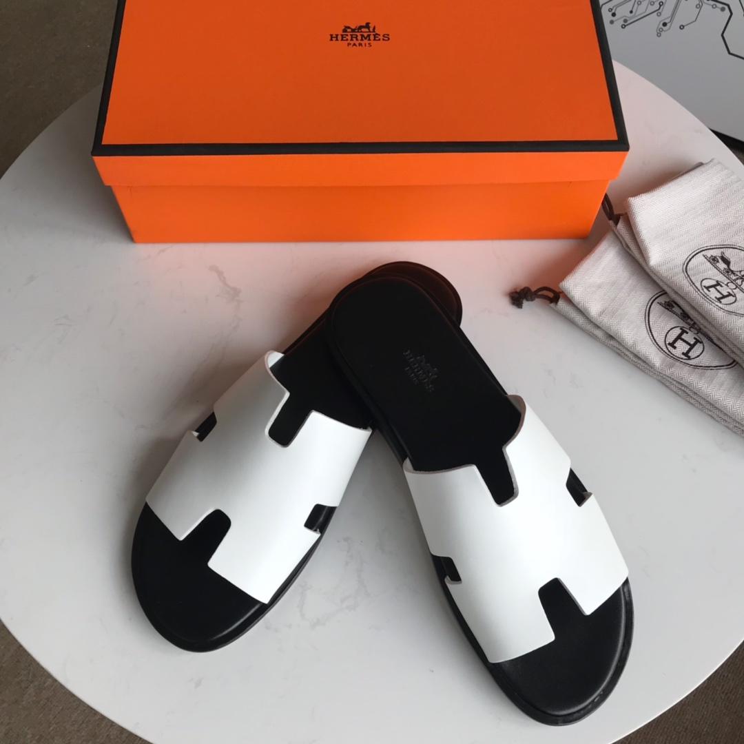 Hermes Luxury Slippers WS032859