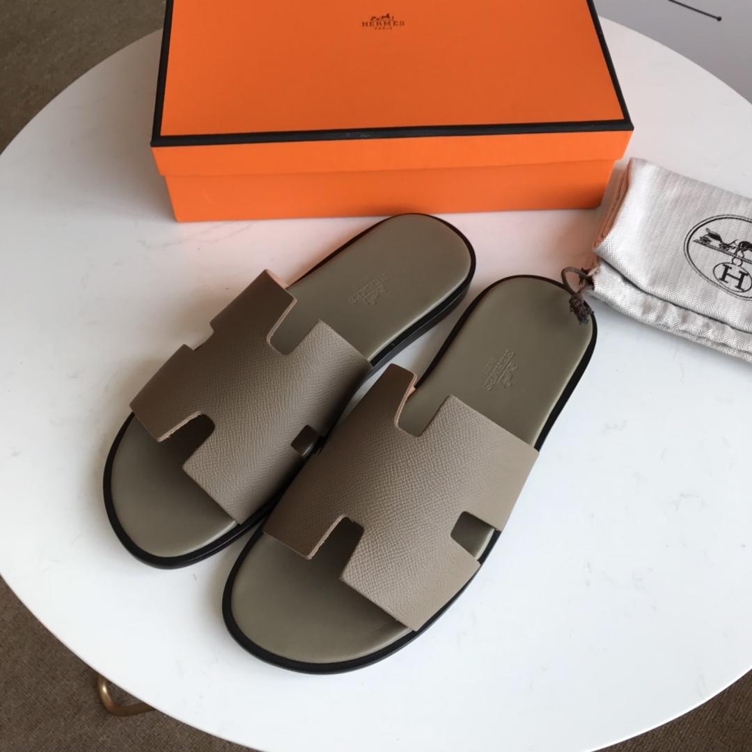 Hermes Luxury Slippers WS032843