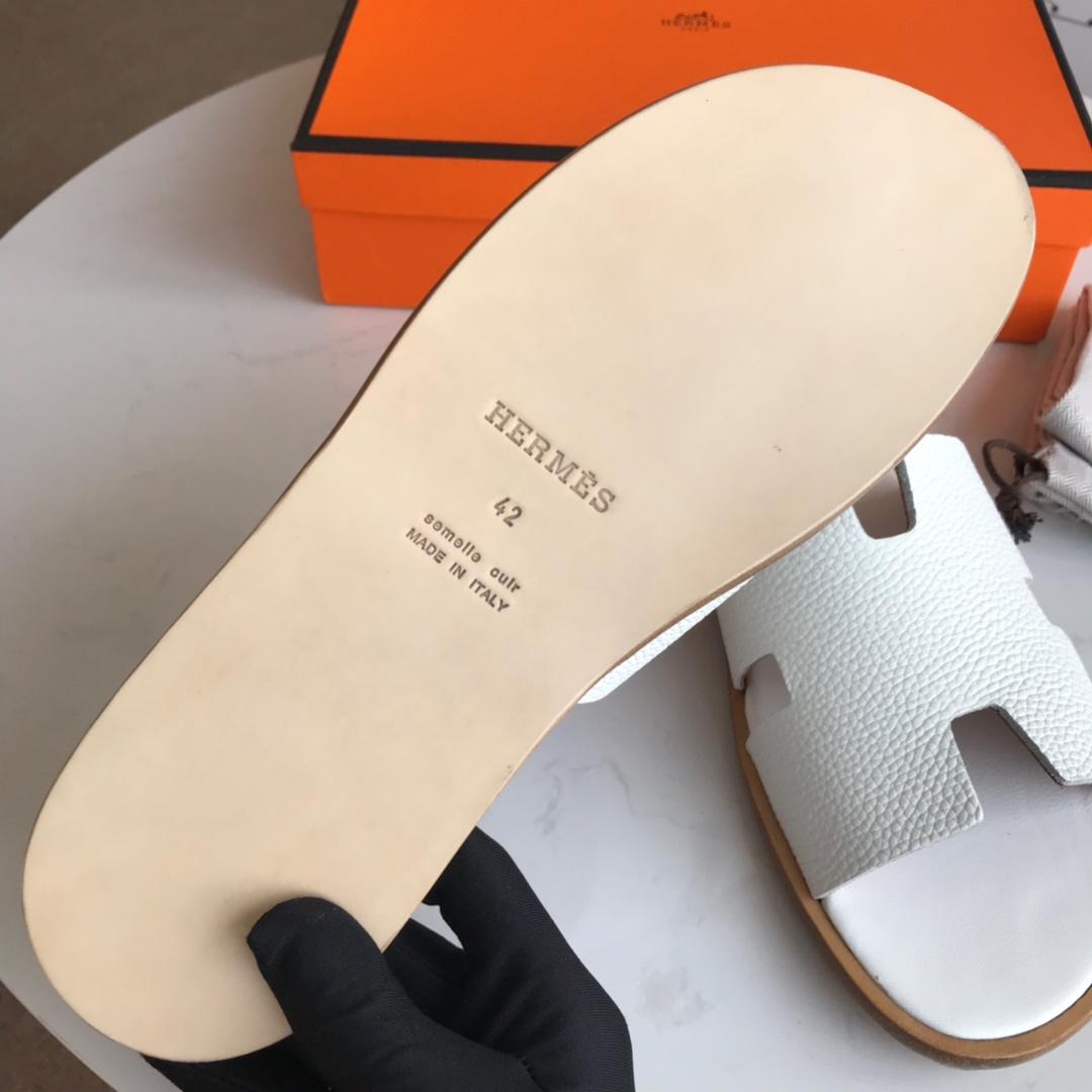 Hermes Luxury Slippers WS032842