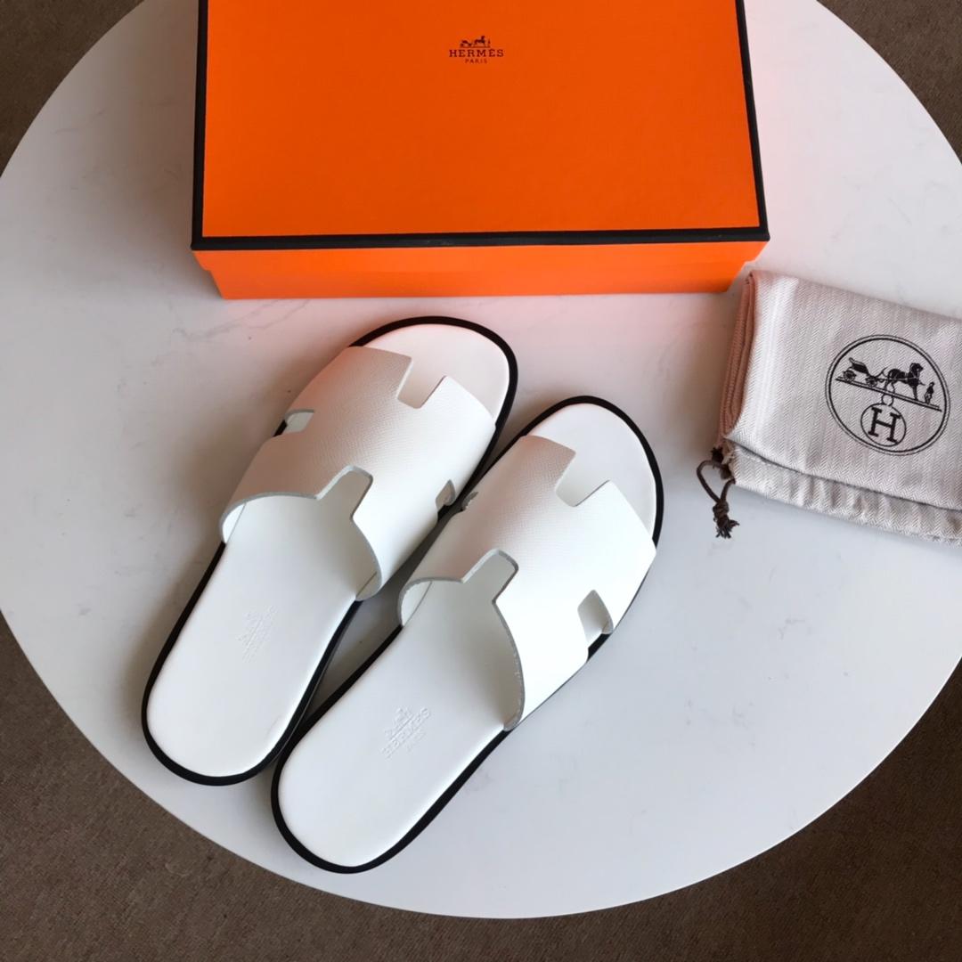 Hermes Luxury Slippers WS032840