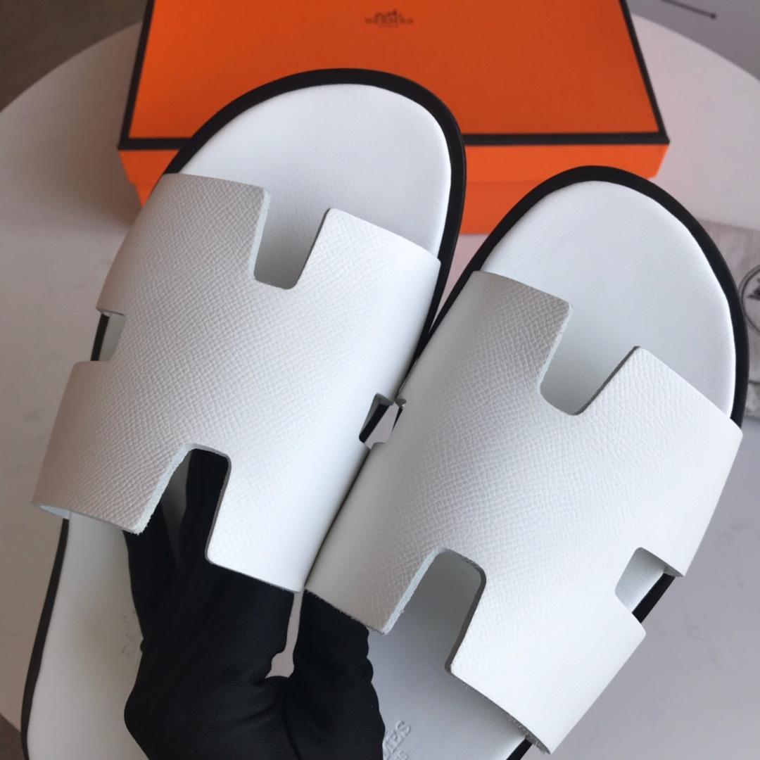 Hermes Luxury Slippers WS032840