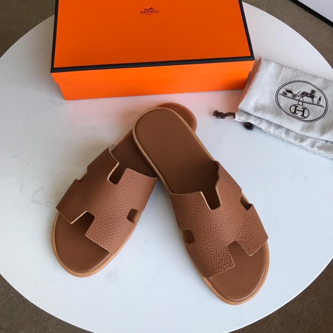 Hermes Luxury Slippers WS032831