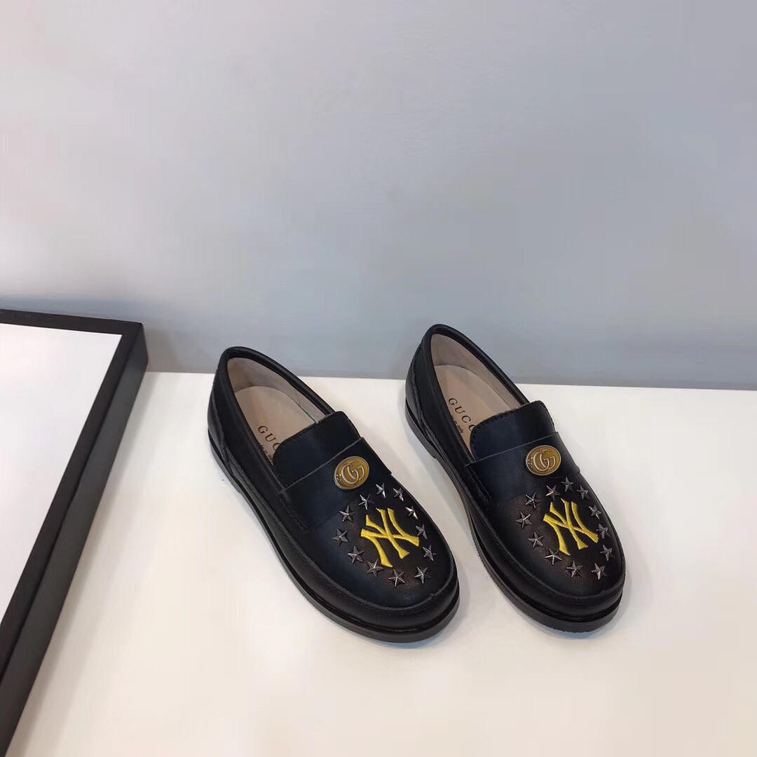 Gucci×NY Jordaan Perfect Quality leather loafer BS01111