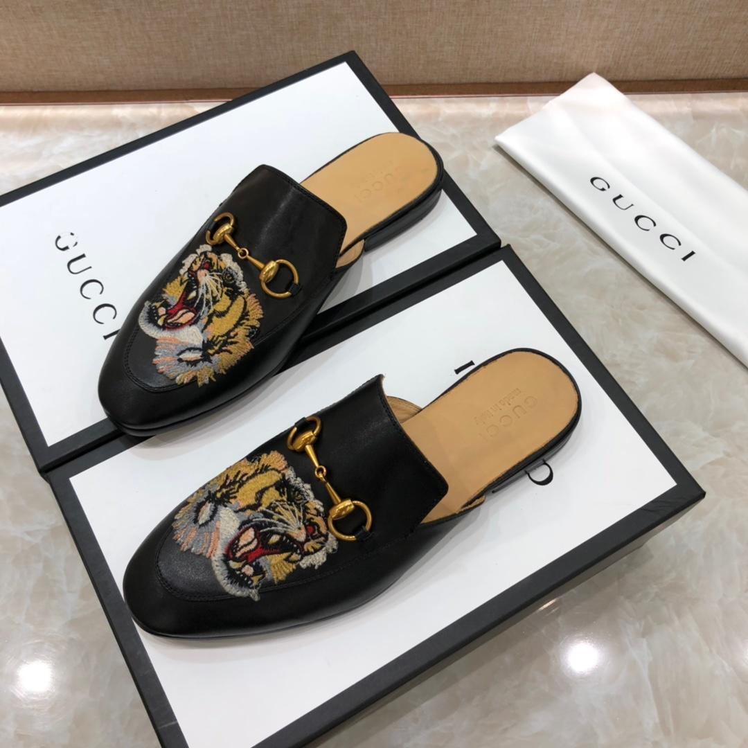 Gucciblack Slipper with tiger MS07525