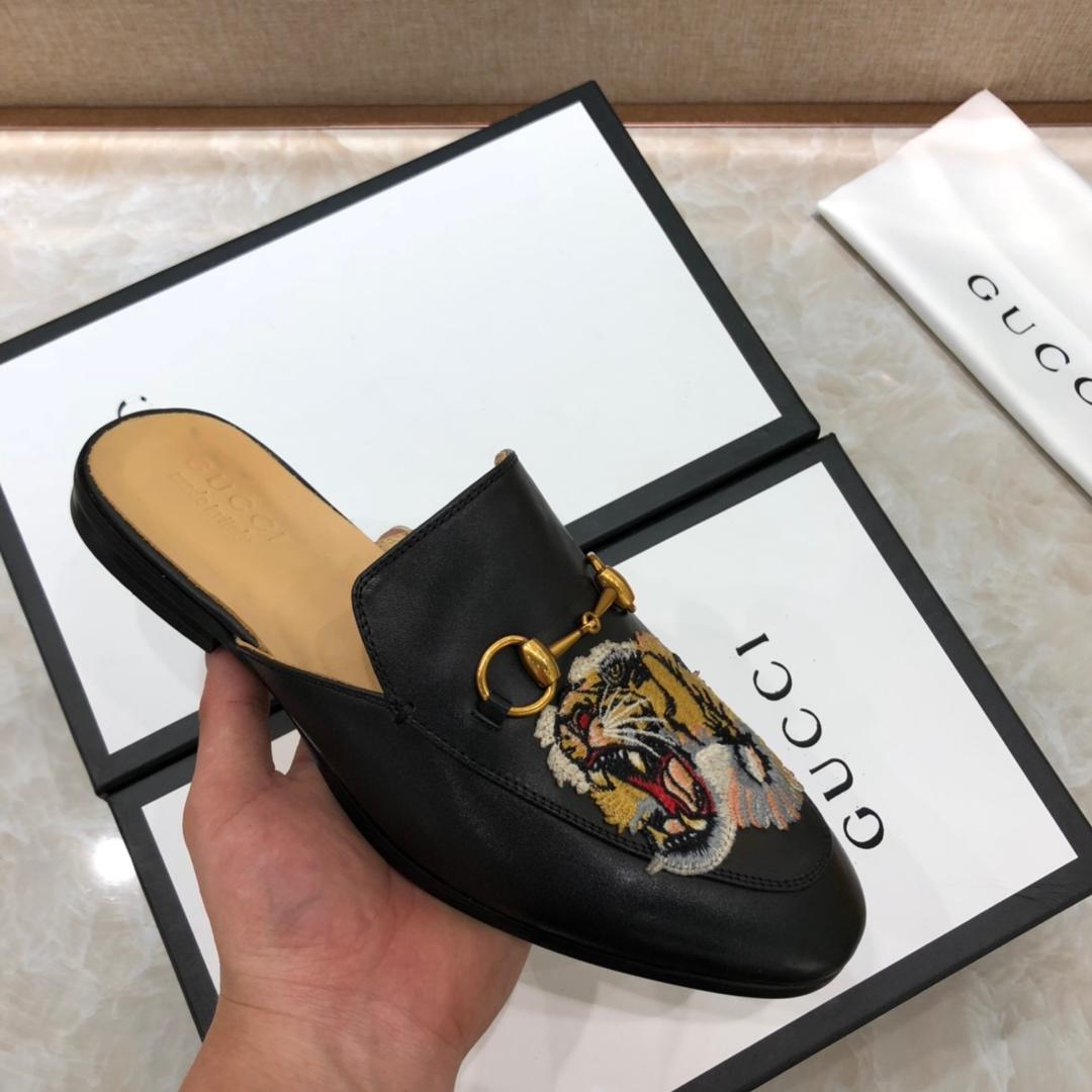 Gucciblack Slipper with tiger MS07525