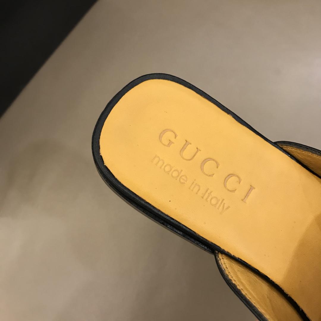 Gucci Princetown leather slipper MS02653