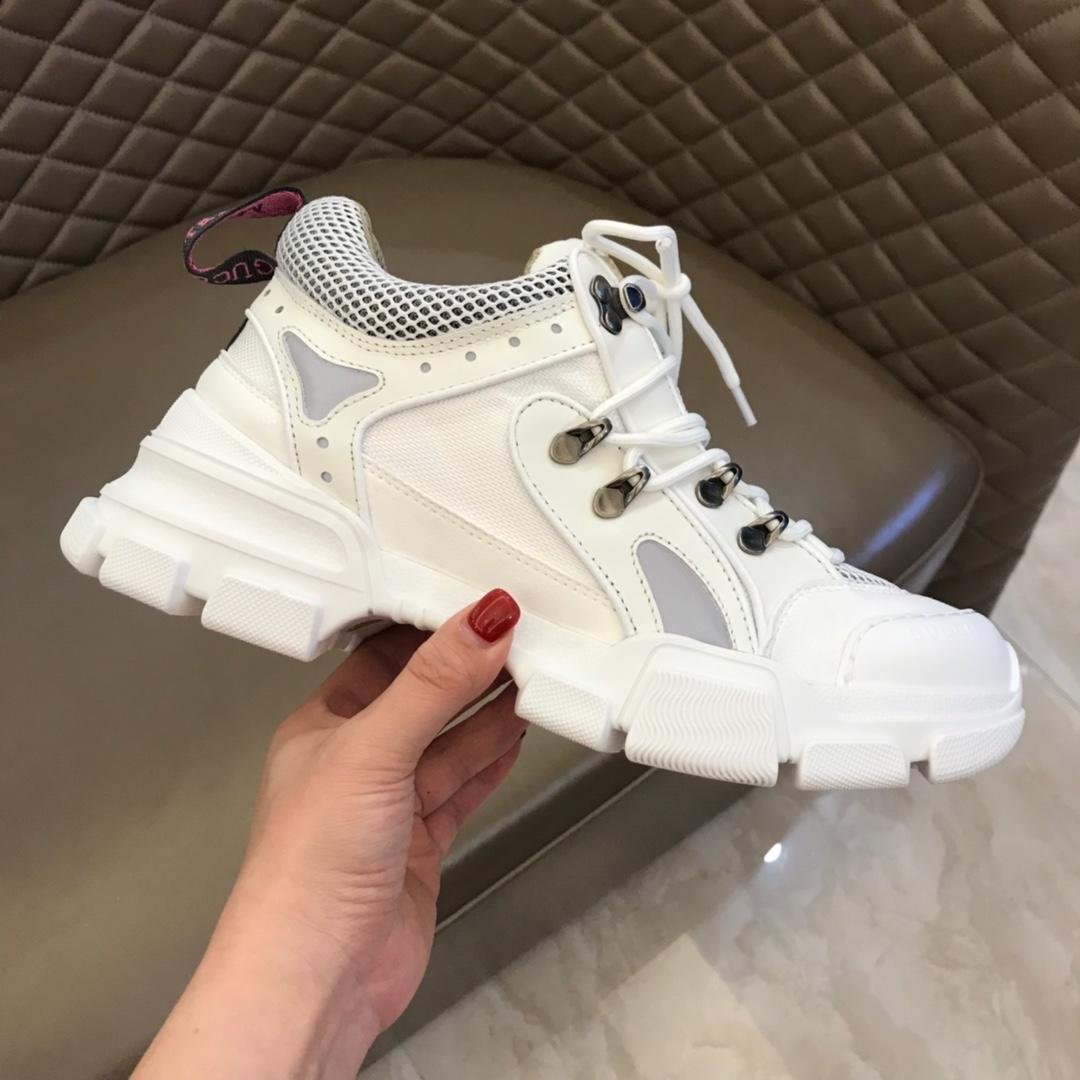 Gucci Perfect Quality Sneakers White and white soles MS02703