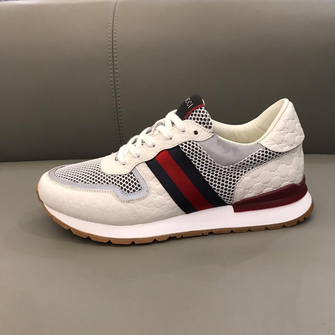 Gucci Perfect Quality Sneakers White and burgundy details with white sole MS02714