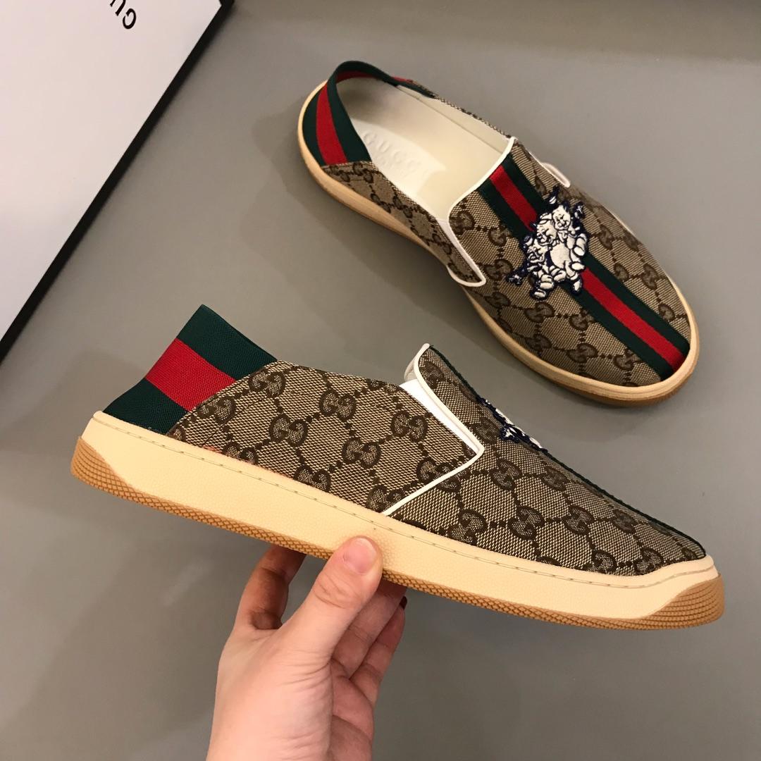 Gucci Perfect Quality Sneakers Brown and Disney Piggy with Beige Sole MS02713