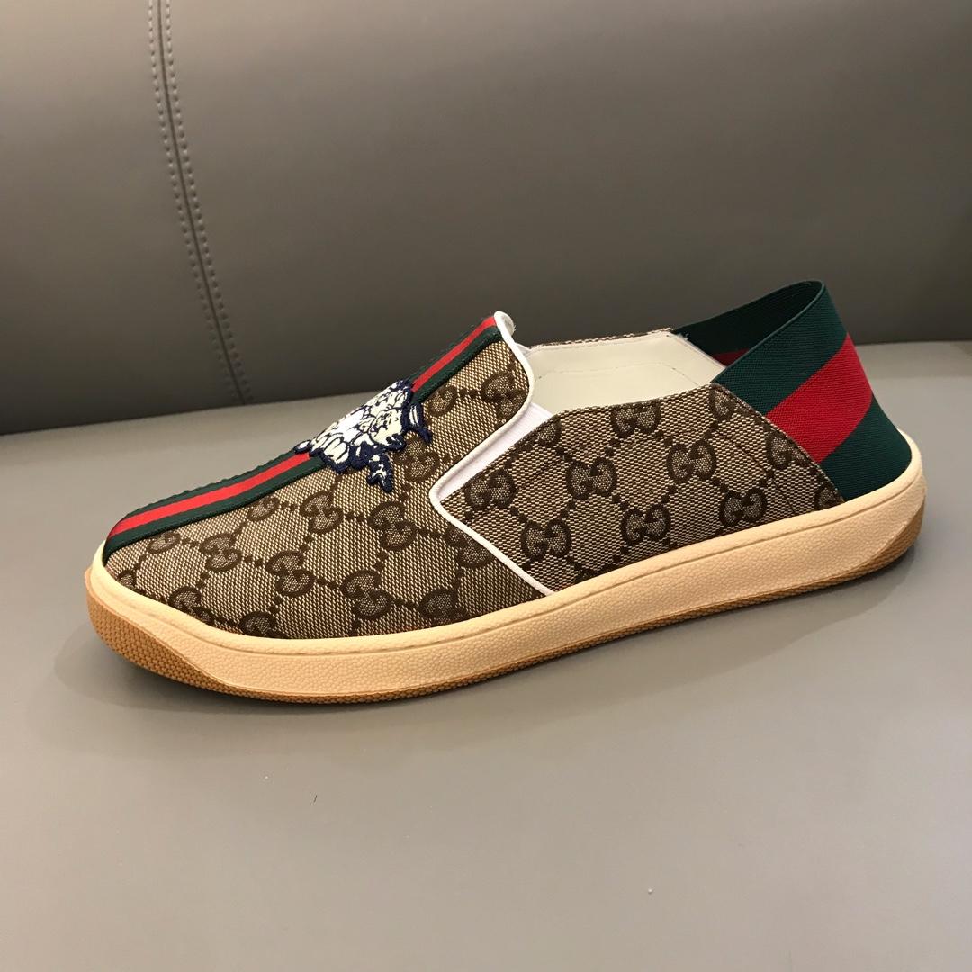 Gucci Perfect Quality Sneakers Brown and Disney Piggy with Beige Sole MS02713