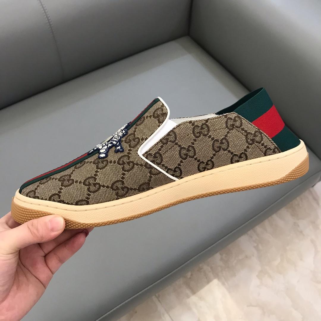 Gucci Perfect Quality Sneakers Brown and Disney Piggy with Beige Sole MS02713