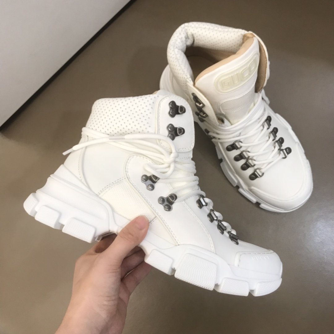 Gucci High-top High Quality Sneakers White and white rubber soles  MS021072