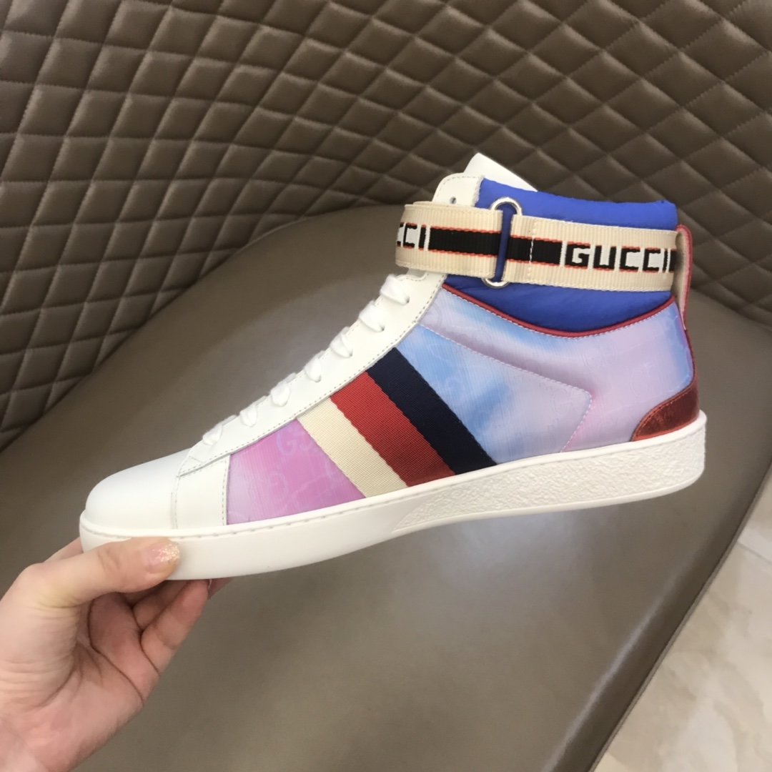 Gucci High-top High Quality Sneakers Sky blue and blue details and white sole MS021160