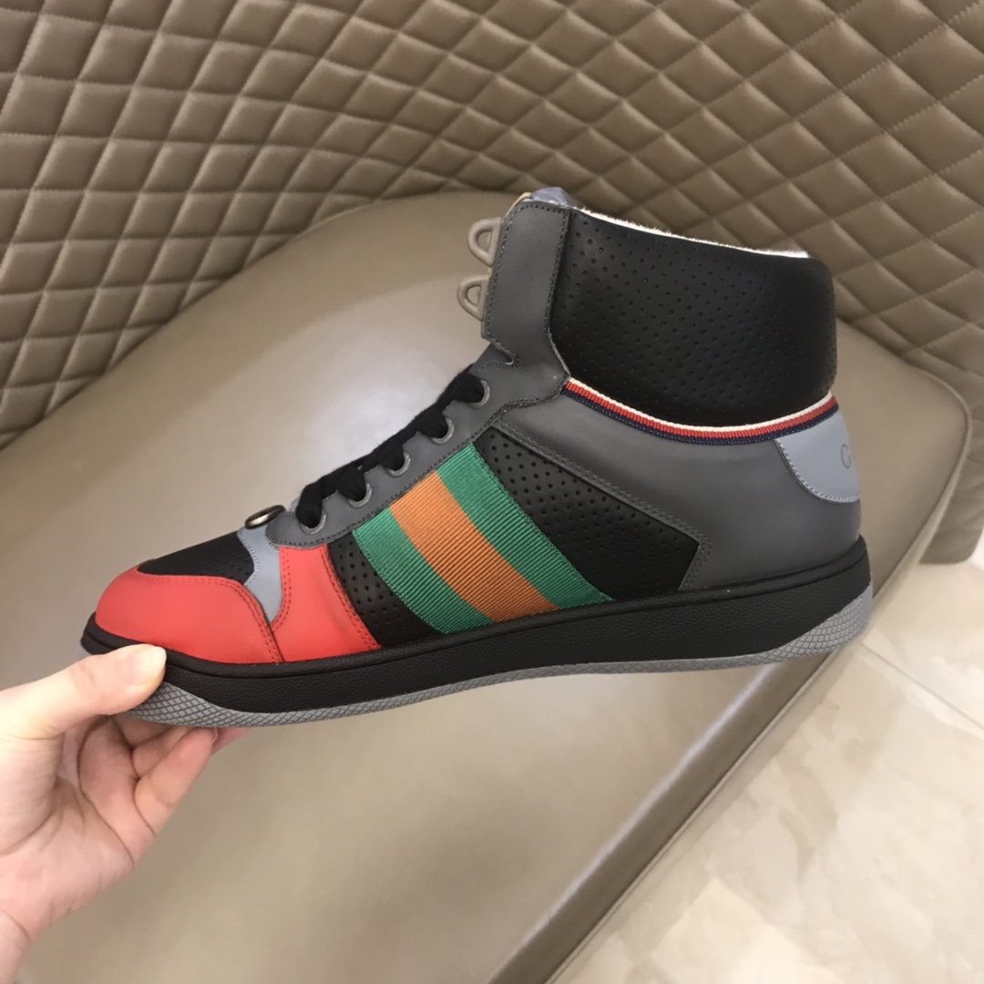 Gucci High-top High Quality Sneakers Grey and red details with black sole MS021153