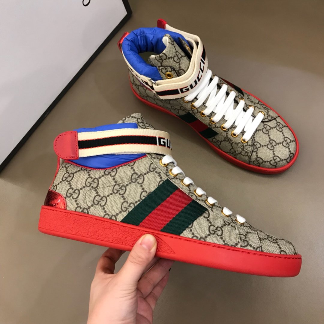 Gucci High-top High Quality Sneakers Ebony GG print with green details with red sole MS021162