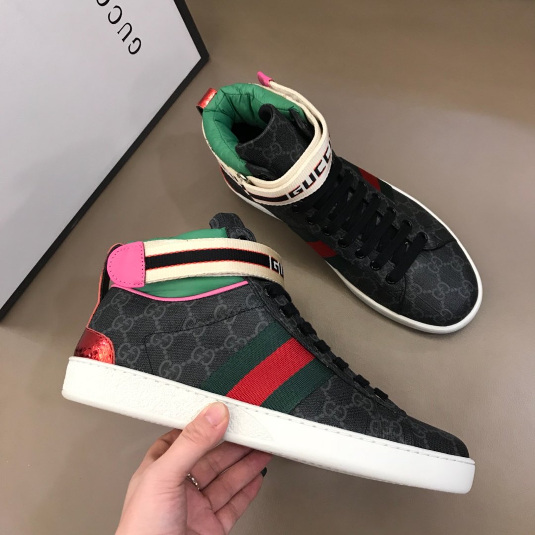 Gucci High-top High Quality Sneakers Black GG print and green details with white sole MS021163