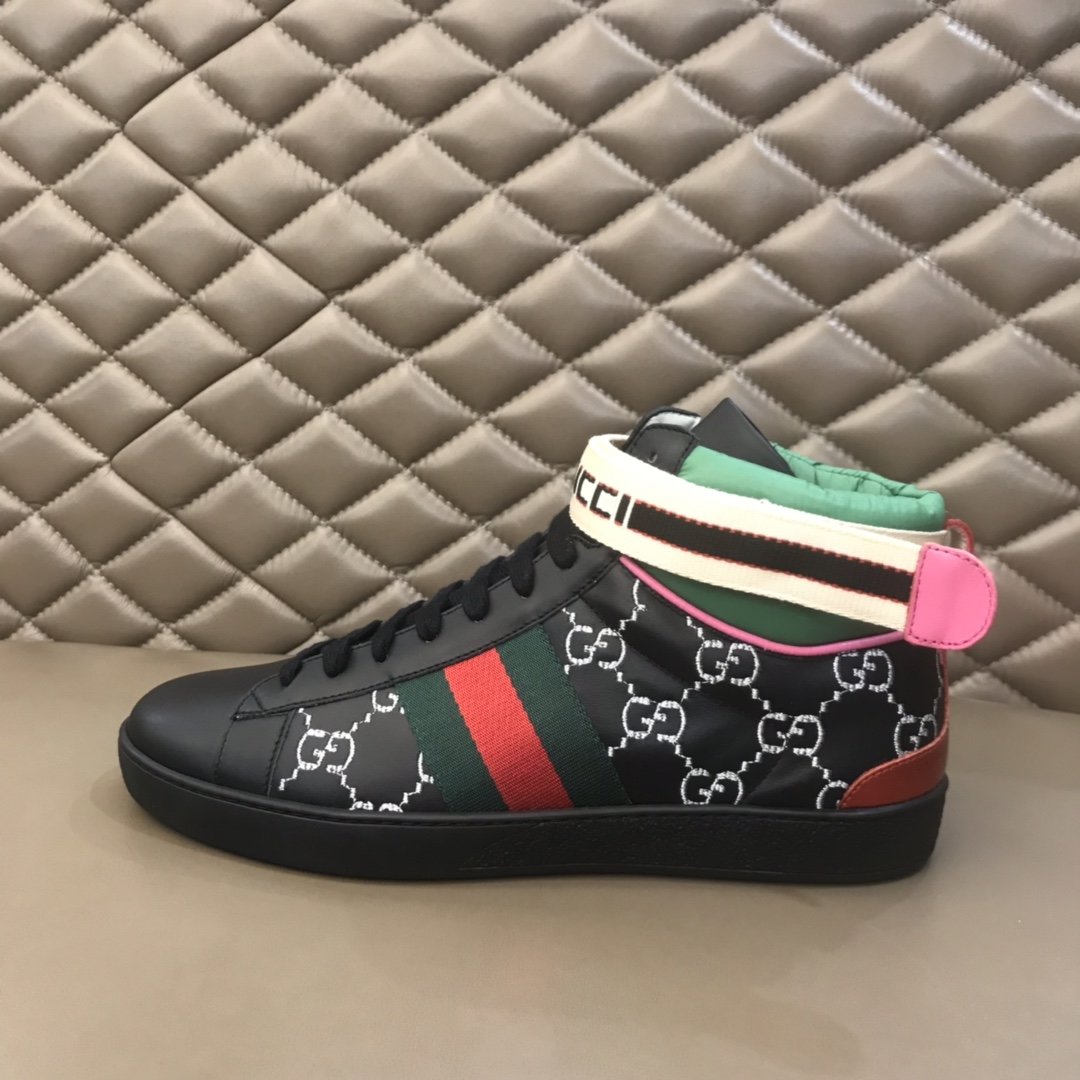 Gucci High-top High Quality Sneakers Black GG print and green details and black sole MS021158