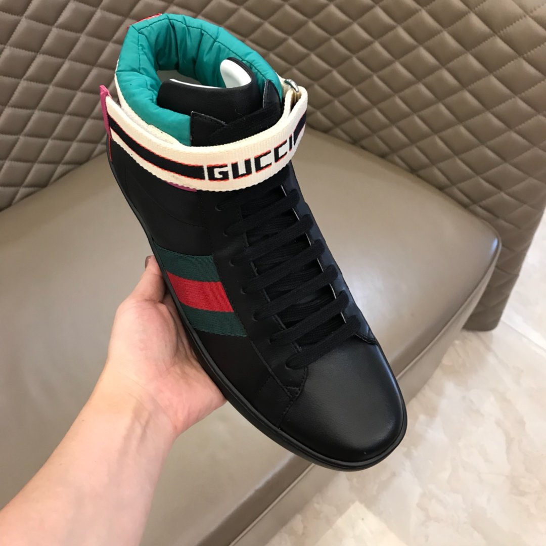 Gucci High-top High Quality Sneakers Black and green details with black sole MS021169