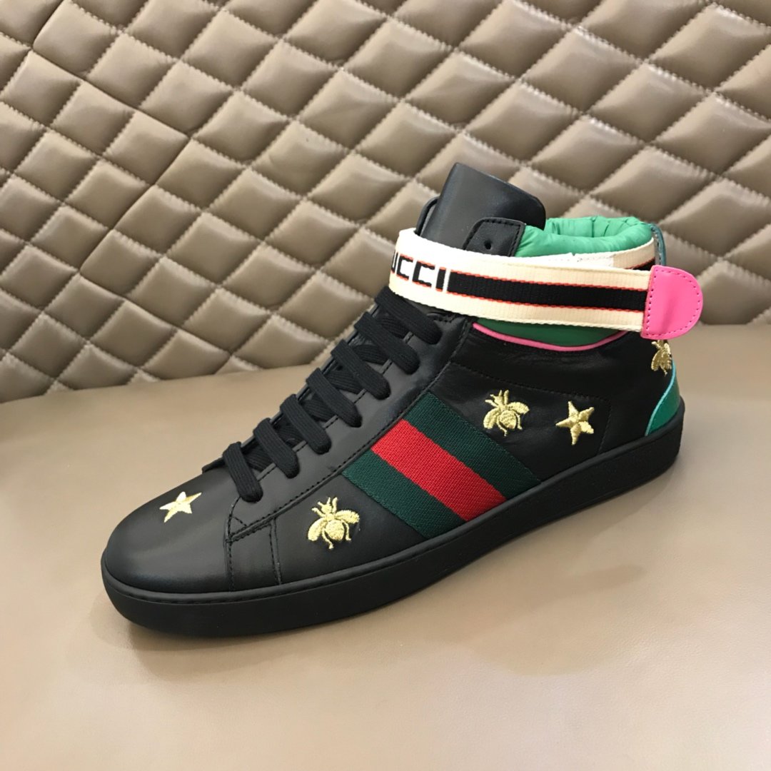 Gucci High-top High Quality Sneakers Black and gold bee embroidery with black sole MS021165