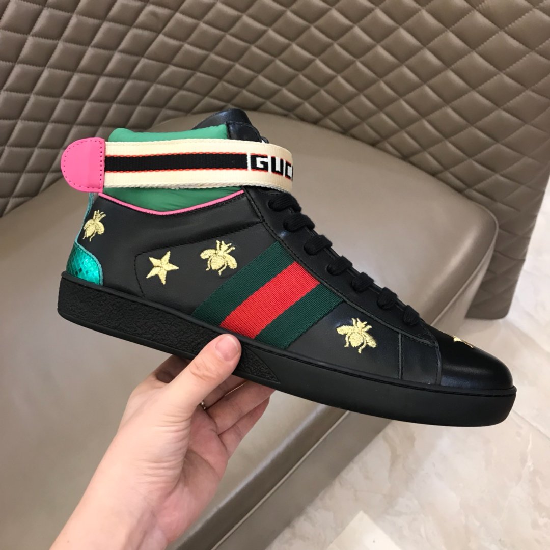 Gucci High-top High Quality Sneakers Black and gold bee embroidery with black sole MS021165