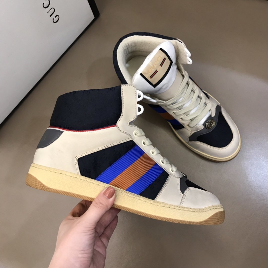 Gucci High-top High Quality Sneakers Beige and black details with beige sole MS021154