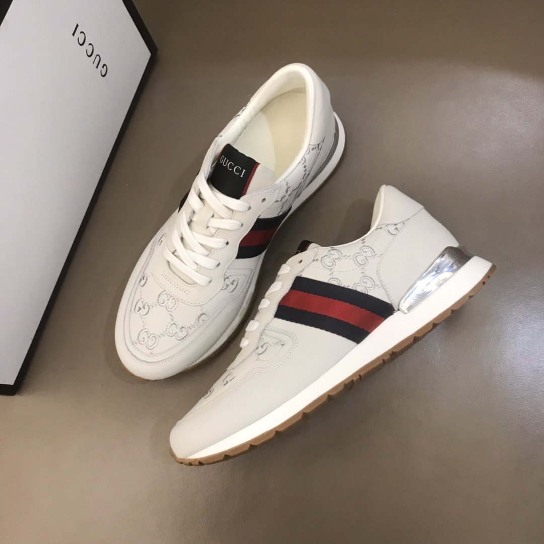 Gucci High Quality Sneakers White suede and silver GG embroidery and silver details MS021081