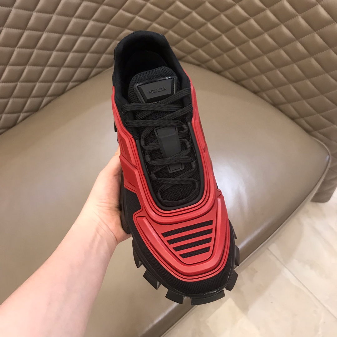 Prada Sneaker Cloudbust Thunder in Red