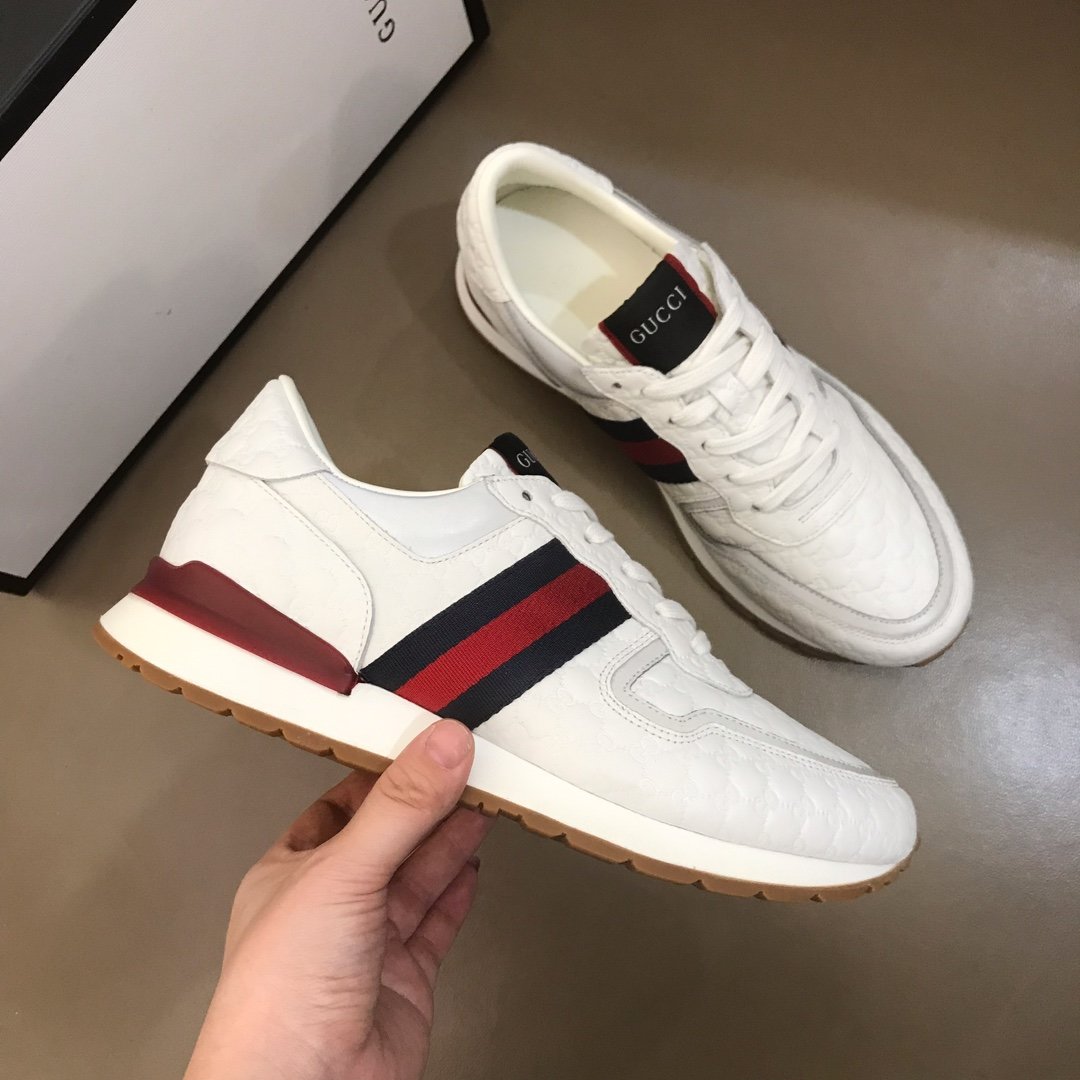 Gucci High Quality Sneakers White and GG marking and burgundy details MS021085