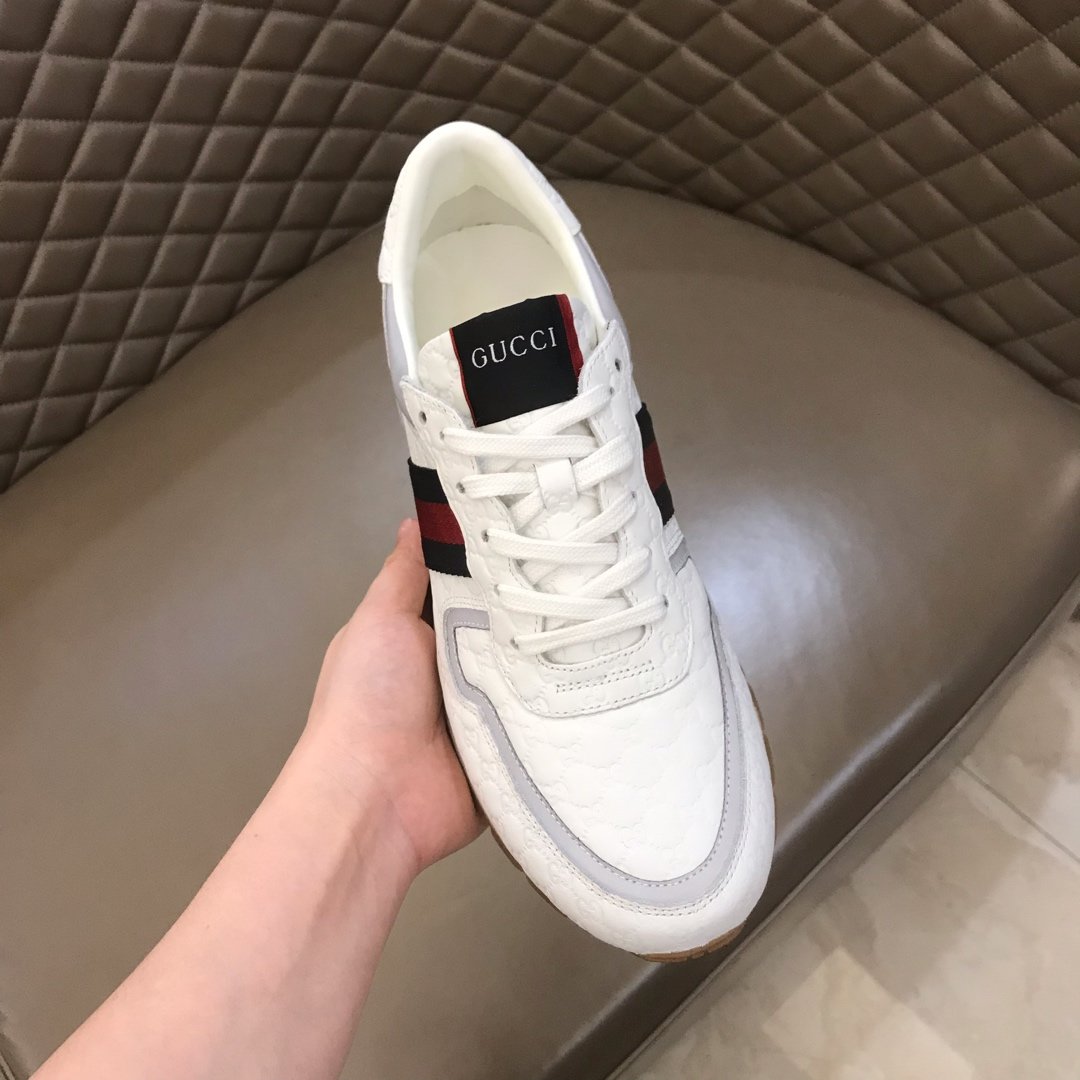 Gucci High Quality Sneakers White and GG marking and burgundy details MS021085