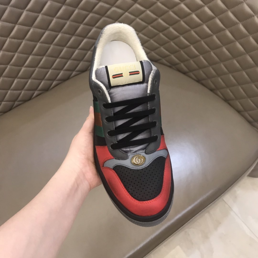 Gucci High Quality Sneakers Grey and red details with black sole MS021149