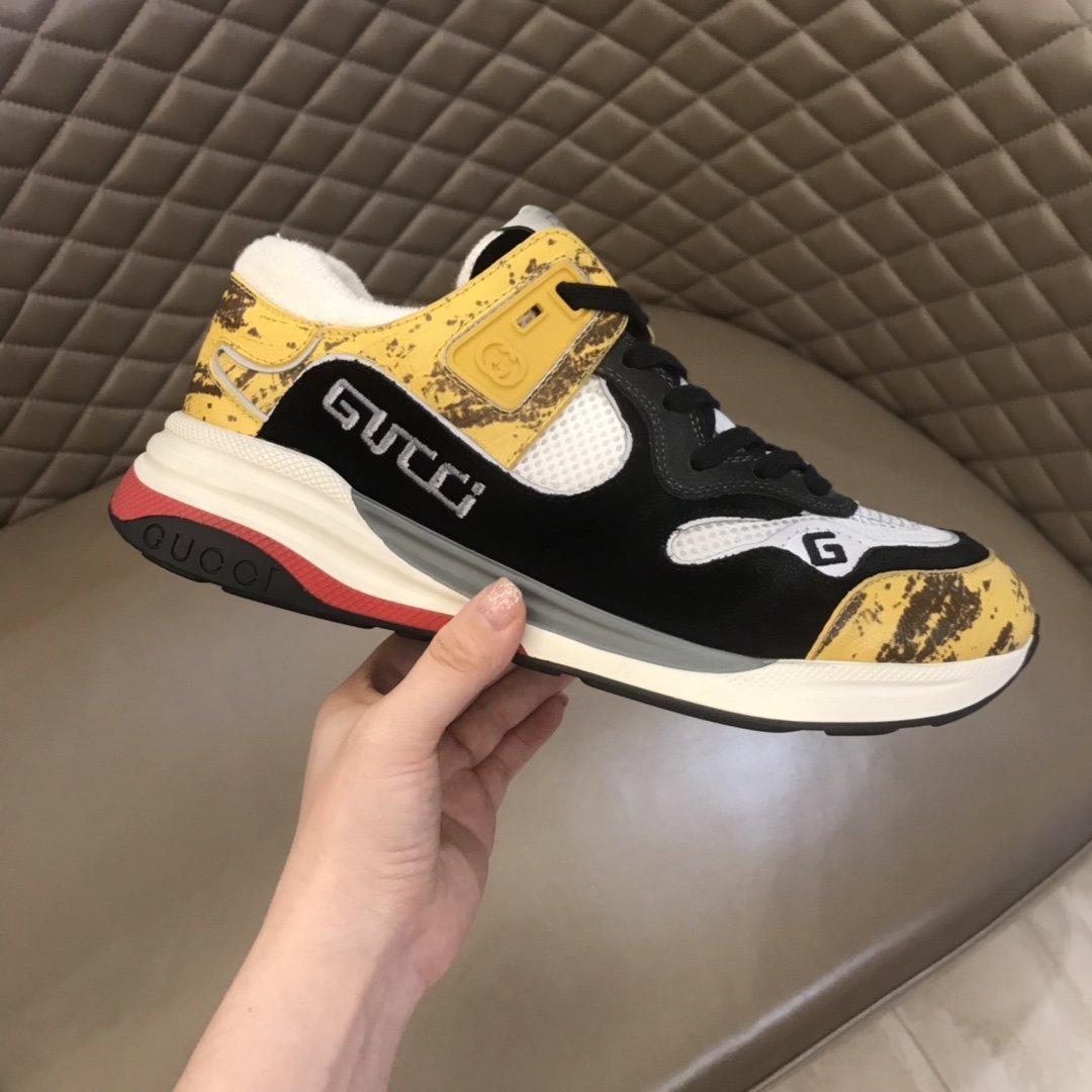 Gucci High Quality Sneakers Black suede and pattern details and white sole MS021175