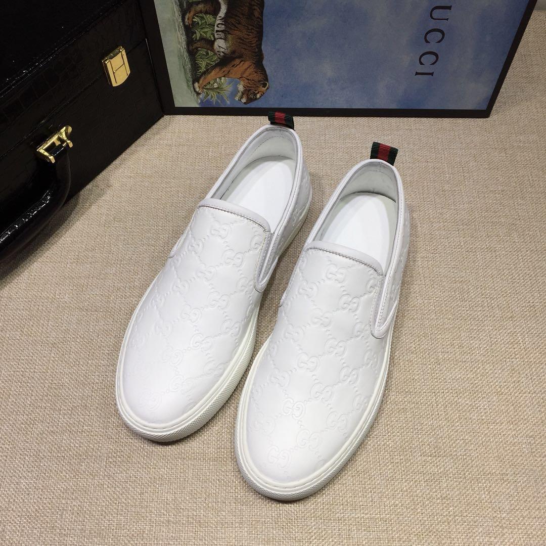 Gucci Fashion Sneakers White and GG engraving with white sole MS07689