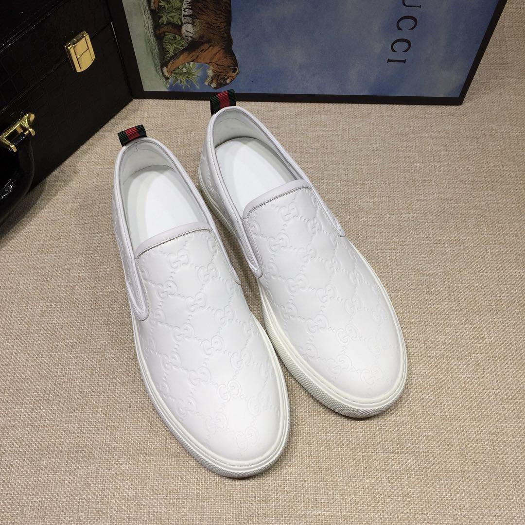 Gucci Fashion Sneakers White and GG engraving with white sole MS07689