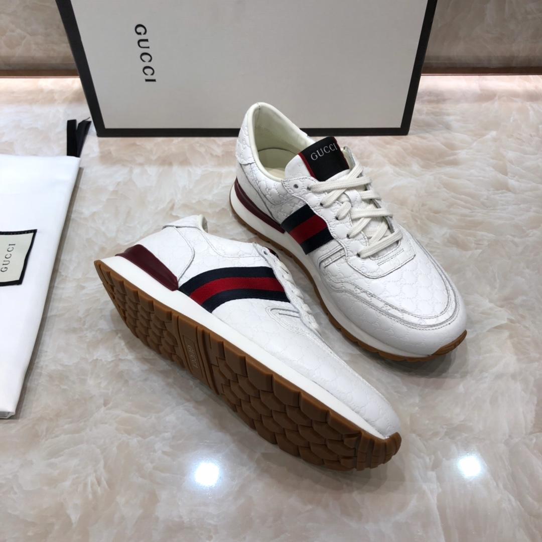 Gucci Fashion Sneakers White and burgundy details with white sole MS07647