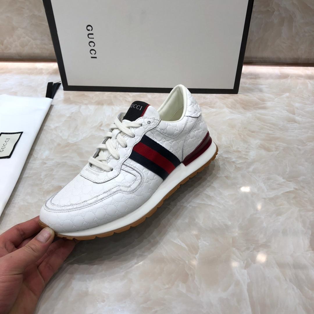 Gucci Fashion Sneakers White and burgundy details with white sole MS07647
