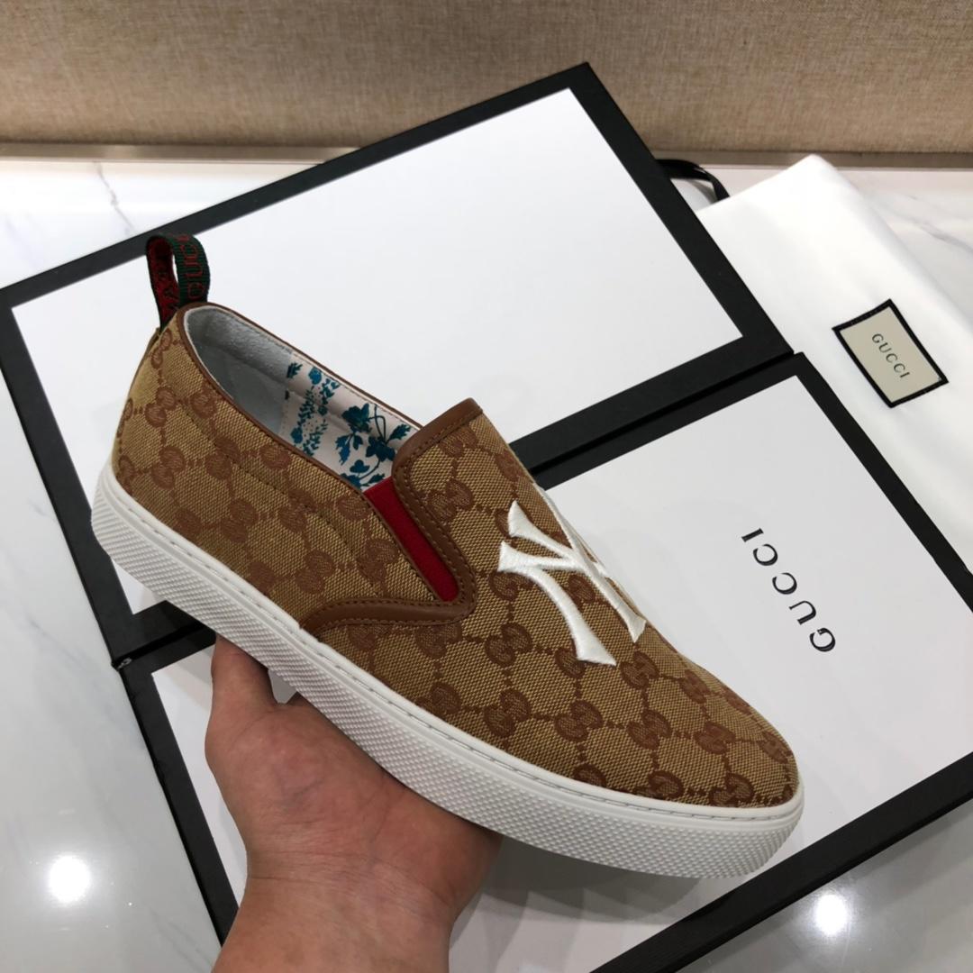 Gucci Fashion Sneakers Brown and white NY embroidery with white sole MS07777