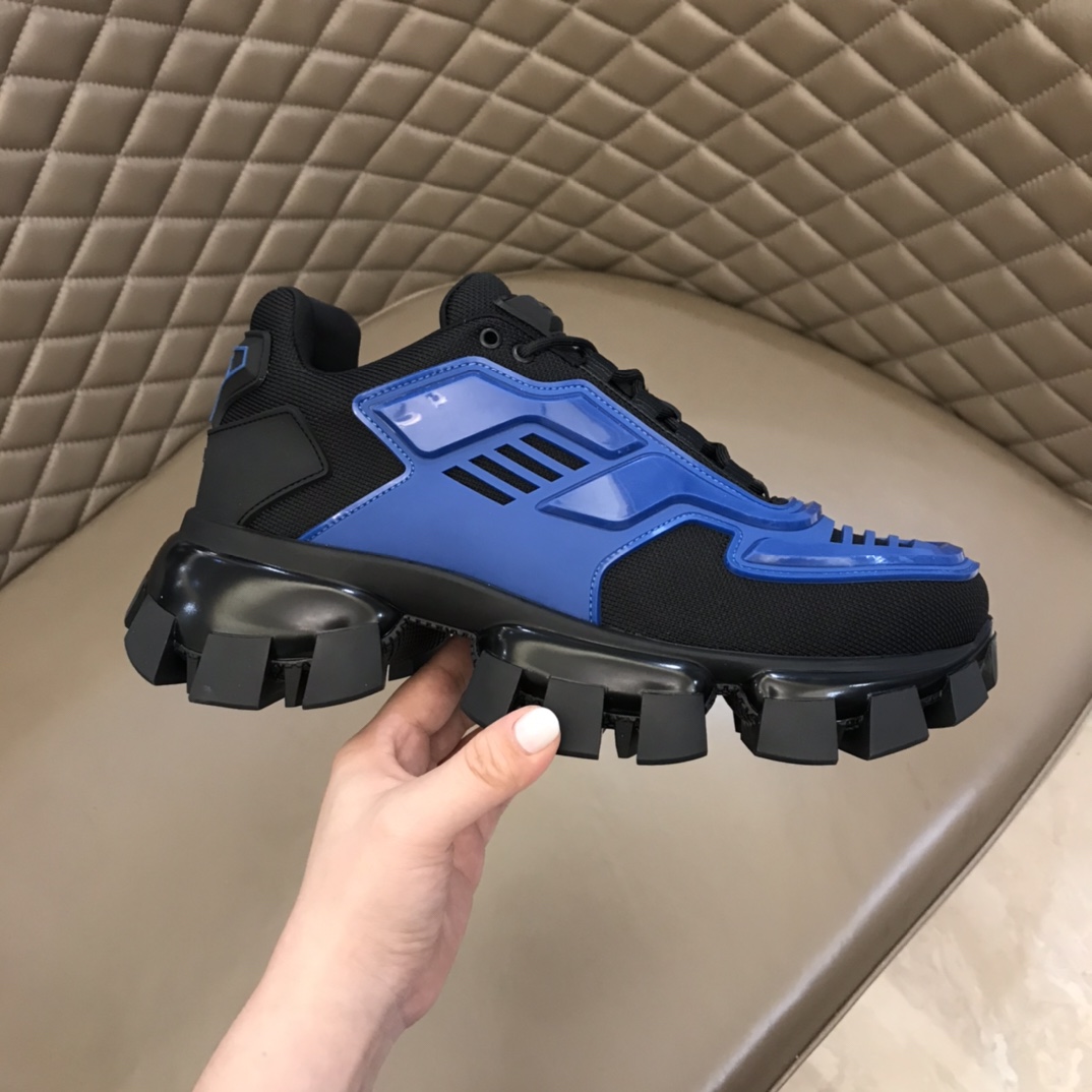 Prada Sneaker Cloudbust Thunder in Blue