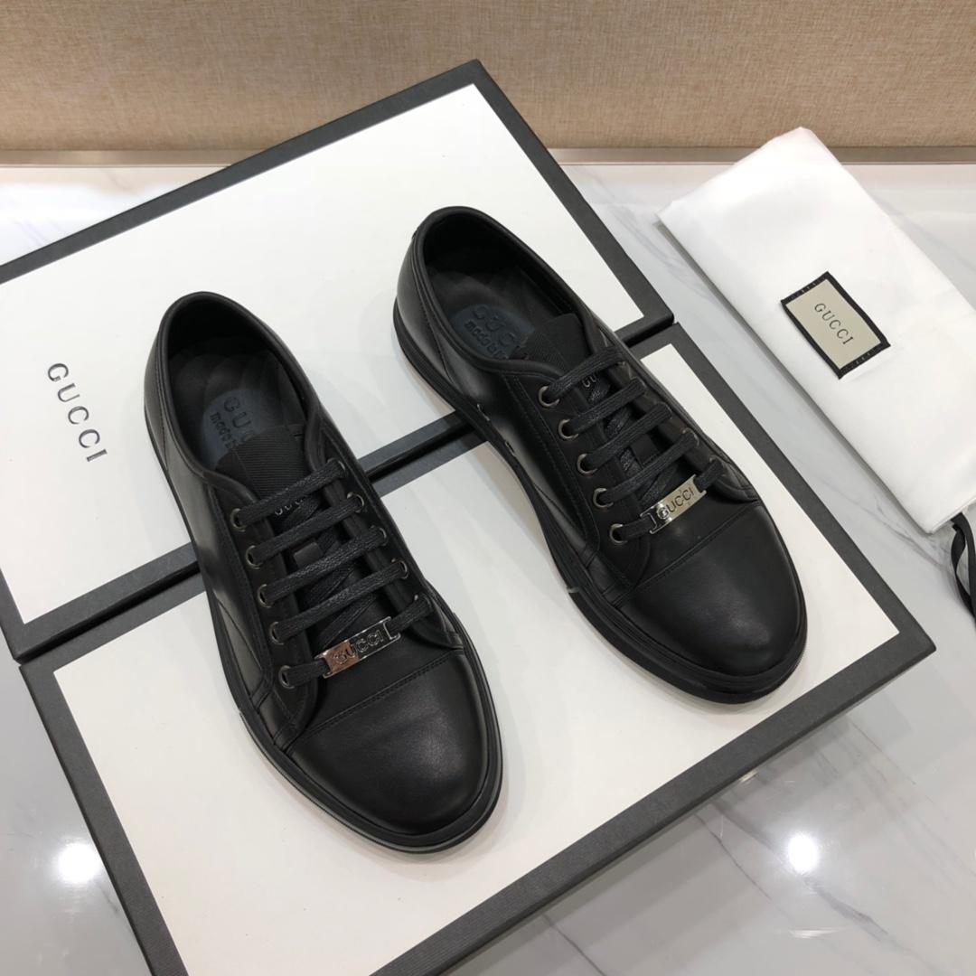 Gucci Fashion Sneakers Black and black heel with black sole MS07768