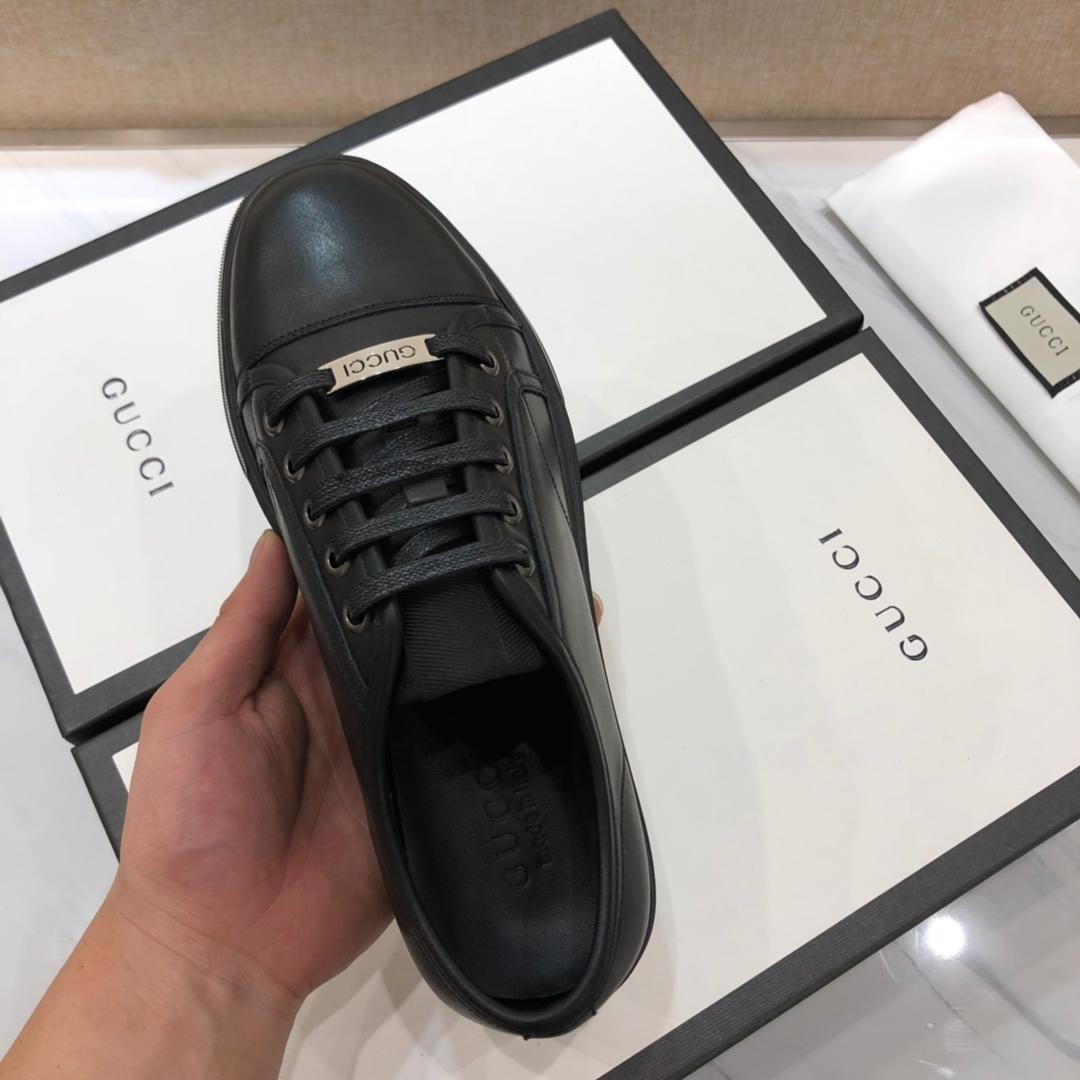 Gucci Fashion Sneakers Black and black heel with black sole MS07768