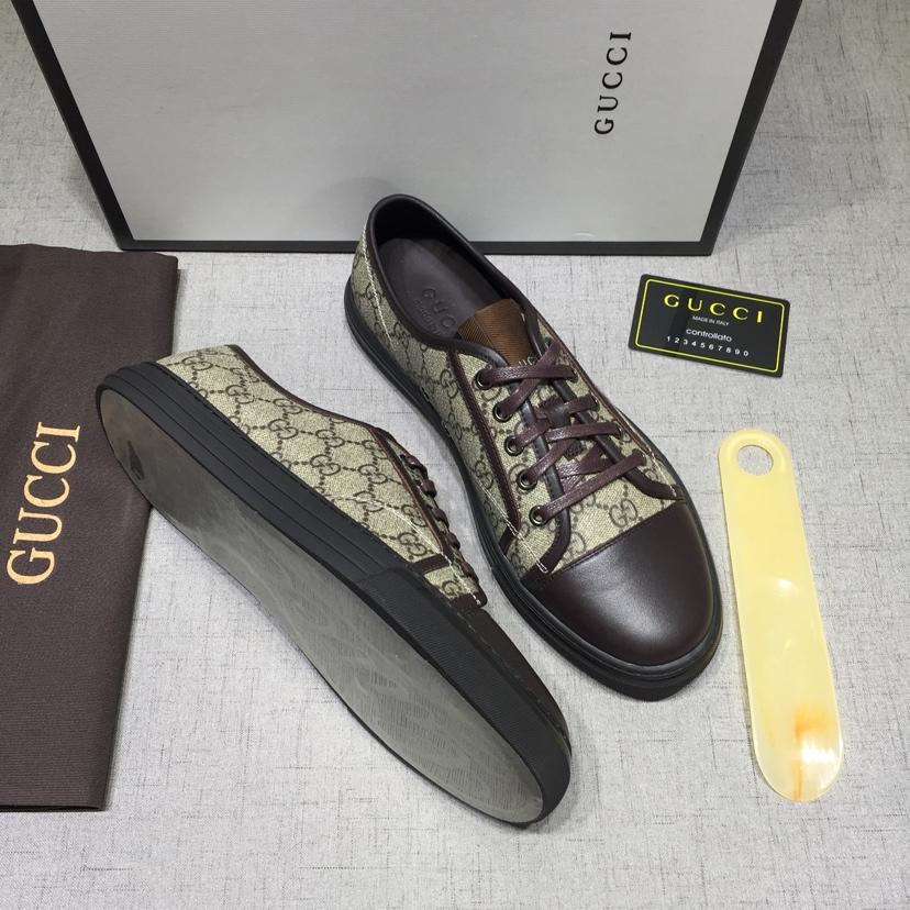 Gucci Fashion Sneakers Beige and GG print with black rubber sole MS07640