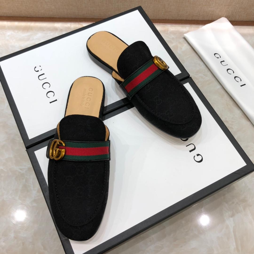 Gucci blackSlipper with double G MS07519