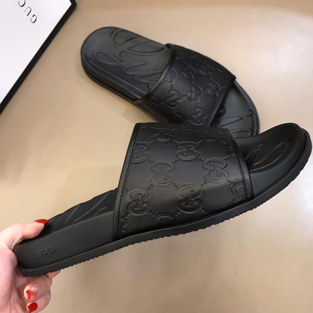 Gucci black Slippers MS02660