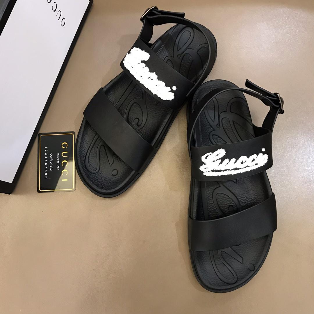 Gucci Black Sandals With LV Signative MS02661