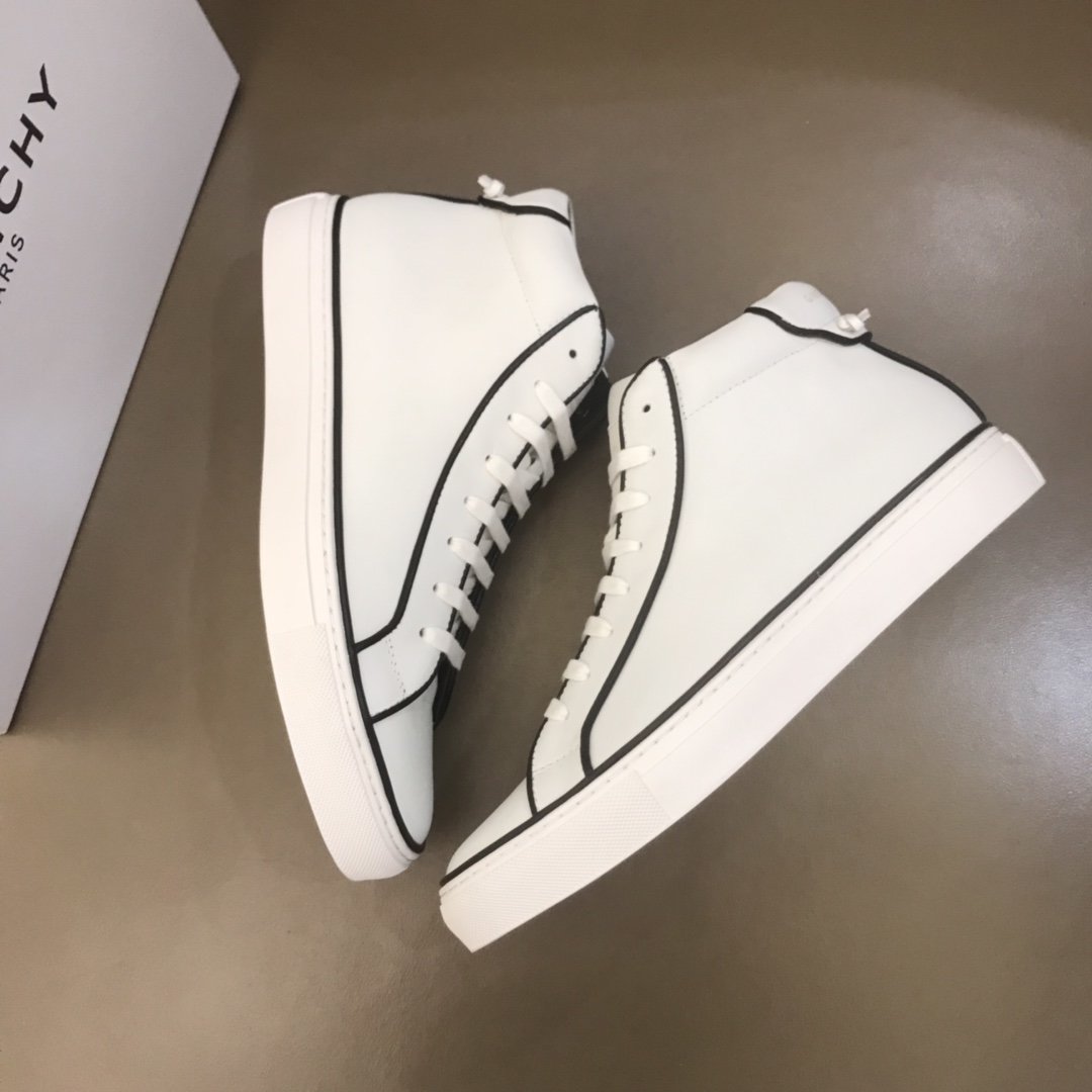 Givenchy High-top High Quality Sneakers White and black striped details with white sole MS021178
