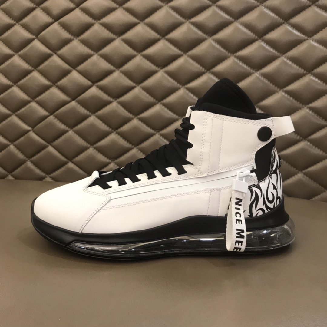 Givenchy High Quality Sneakers white and black Transparent sole with black printed heel MS021056