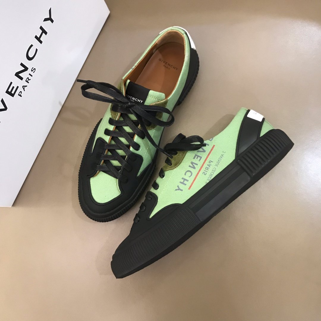 Givenchy High Quality Sneakers Green and Fuchsia print with black heel MS021142