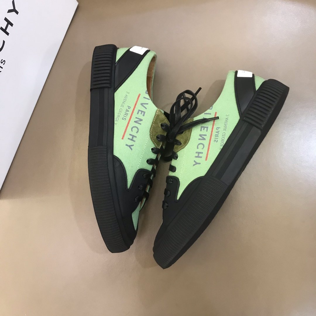 Givenchy High Quality Sneakers Green and Fuchsia print with black heel MS021142