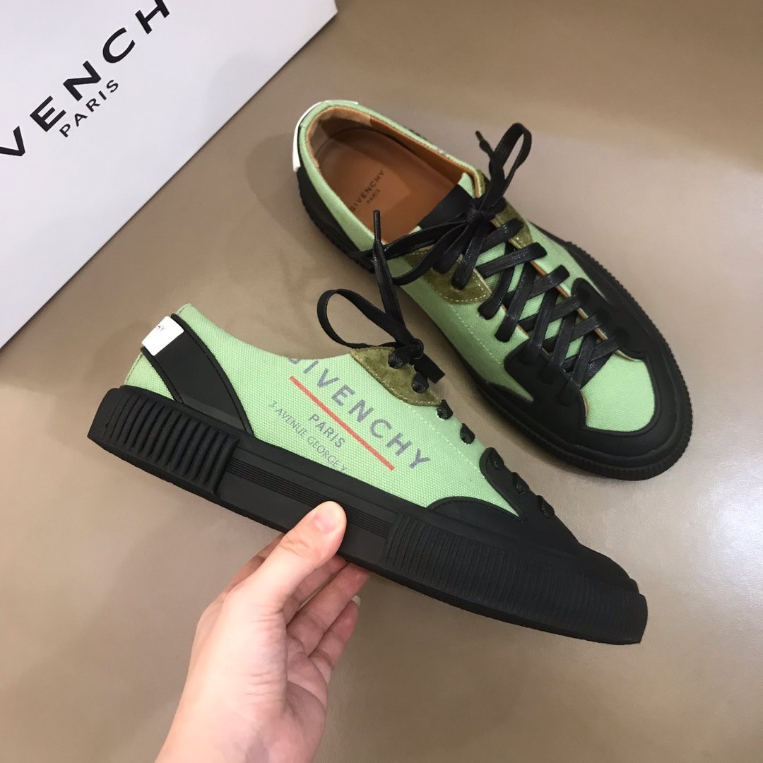 Givenchy High Quality Sneakers Green and Fuchsia print with black heel MS021142